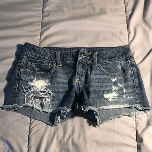 American Eagle ripped jean shorts